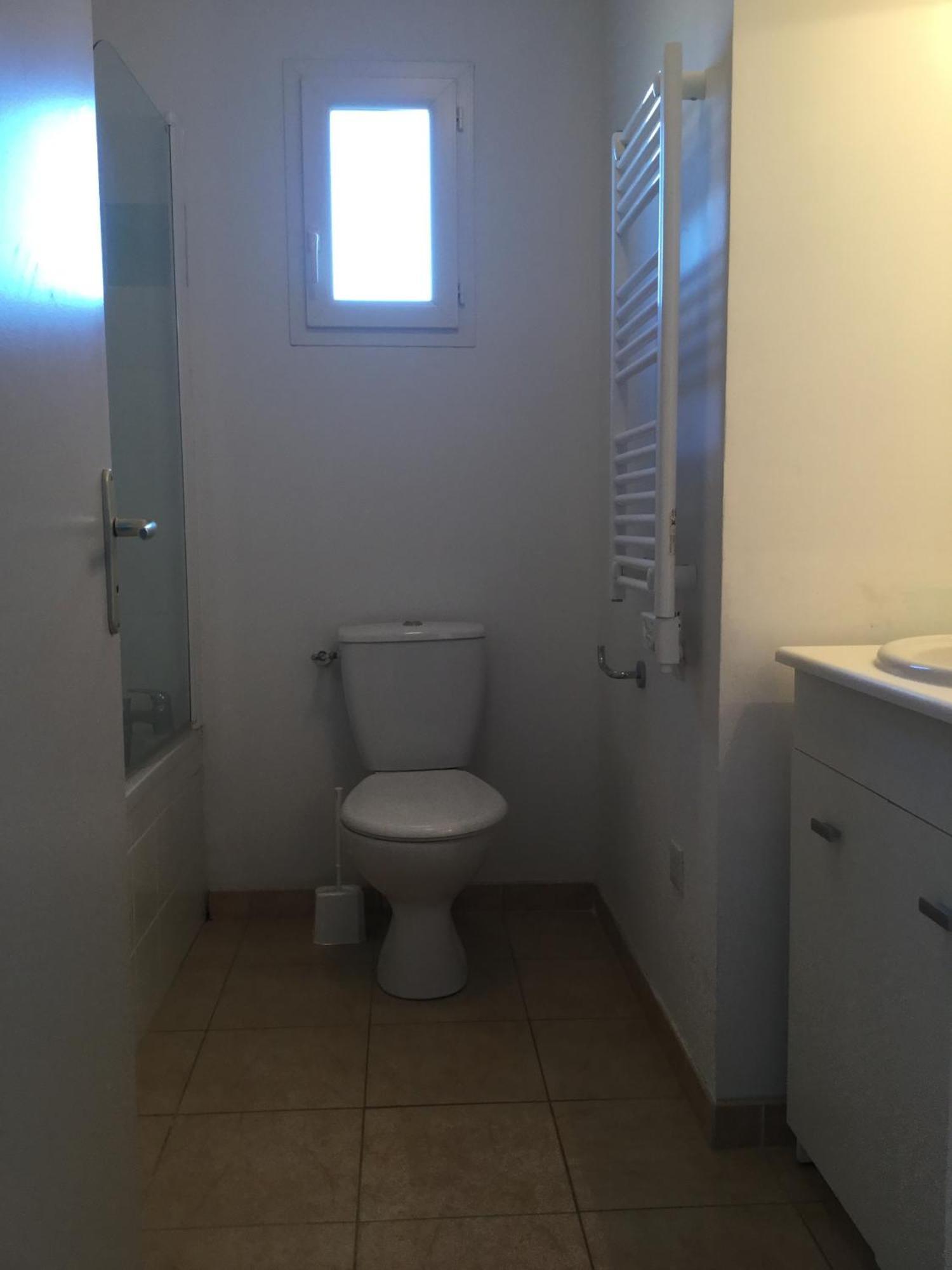 Gîte Climatisé 2 à 4 personnes, dans Résidence Vacances avec Piscine Chauffée, à Mouriès au coeur du Parc Naturel Régional des Alpilles, LS1-294 OUCEAN Exterior foto